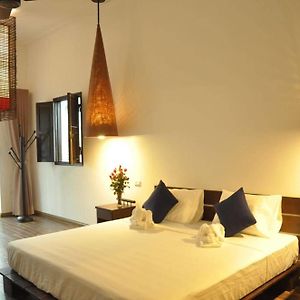 Cinnamon Cathedral Hotel